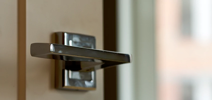 Door Lever Knob Repair in Colusa, California