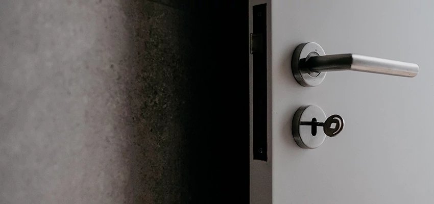 Front Door Handle Repair And Installation in Colusa, CA